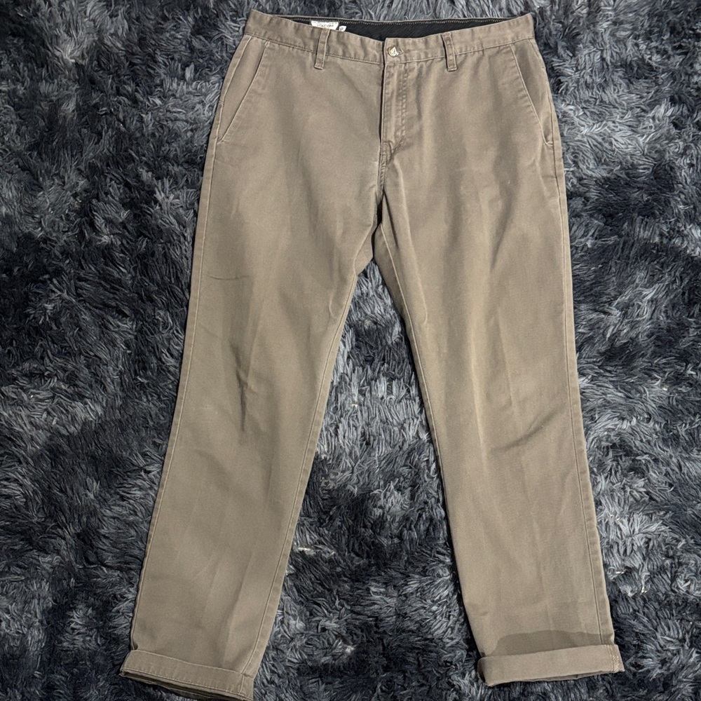 Volcom Men's brown Chinos